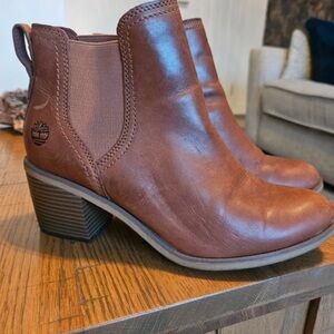 Timberland Women's Tan Leather Block Heel Booties